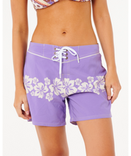 Load image into Gallery viewer, Rip Curl Cala Nights Vintage 5 Womens Shorts

