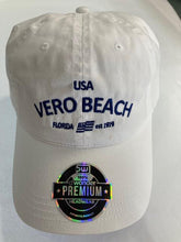 Load image into Gallery viewer, d'wonder ballcap
