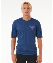 Load image into Gallery viewer, Rip Curl Men&#39;s Surflite UPF 50 Rashguard
