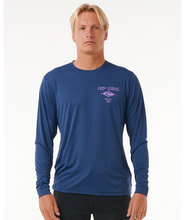 Load image into Gallery viewer, Rip Curl Men&#39;s Surflite UPF 50 Rashguard
