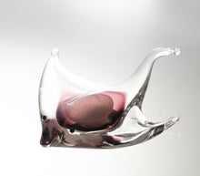 Load image into Gallery viewer, Sea Creations - Glass Stingray 5&quot;
