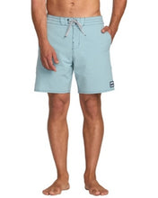Load image into Gallery viewer, Billabong Every Other Day LT Mens Boardshort
