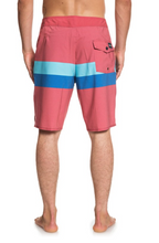 Load image into Gallery viewer, Quiksilver Men&#39;s Highline Seasons 20&quot; Boardshorts SWIM SHORTS
