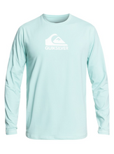 Load image into Gallery viewer, Quiksilver Men&#39;s Solid Streak Long Sleeve UPF 50 Rash Guard Surf Tee
